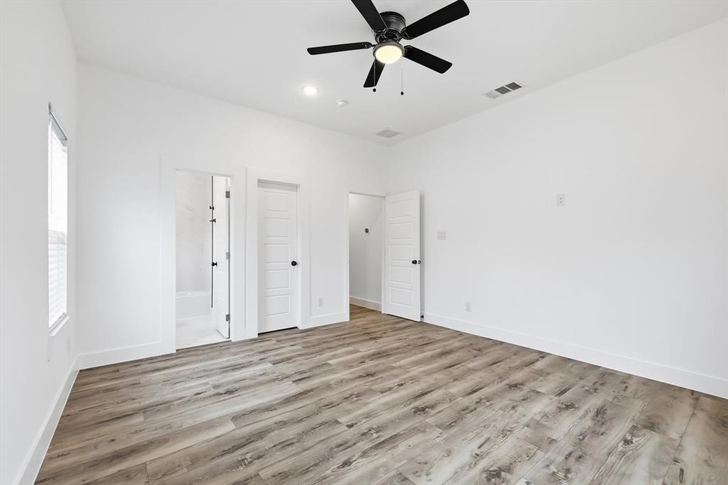 901 Elsbeth Street Dallas, TX 75208 - Photo 32 of 40