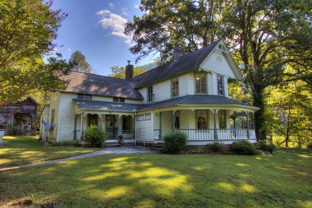 545 Martin Valley Road Walland, TN 37886 - Photo 4 of 35 Gallery Image 4