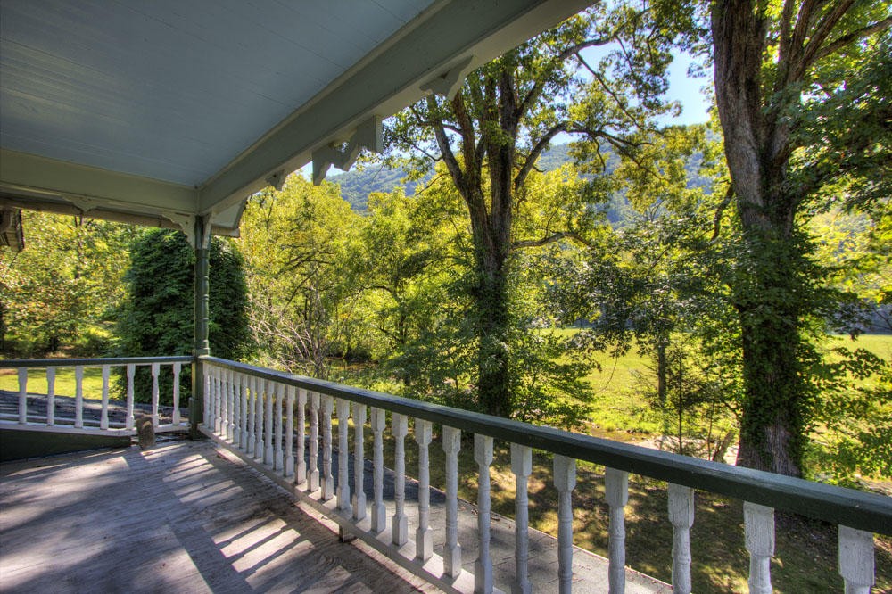 545 Martin Valley Road Walland, TN 37886 - Photo 8 of 35 Gallery Image 8