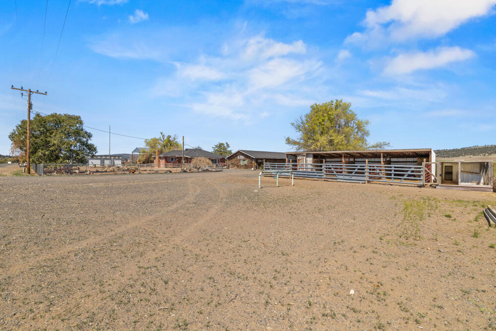 32585 Transformer Road Malin, OR 97632 - Photo 50 of 82 48