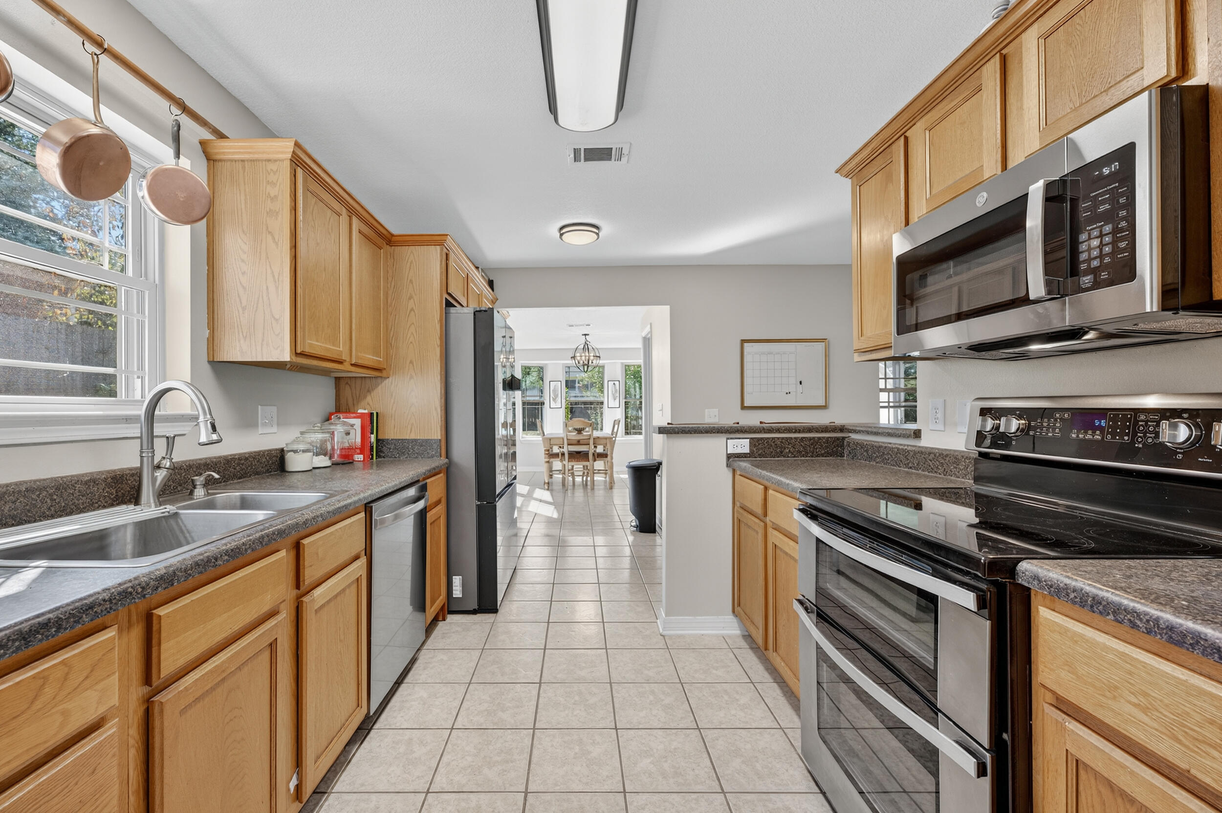 115 Campbell Street Crestview, FL 32536 - Photo 21 of 87 KITCHEN