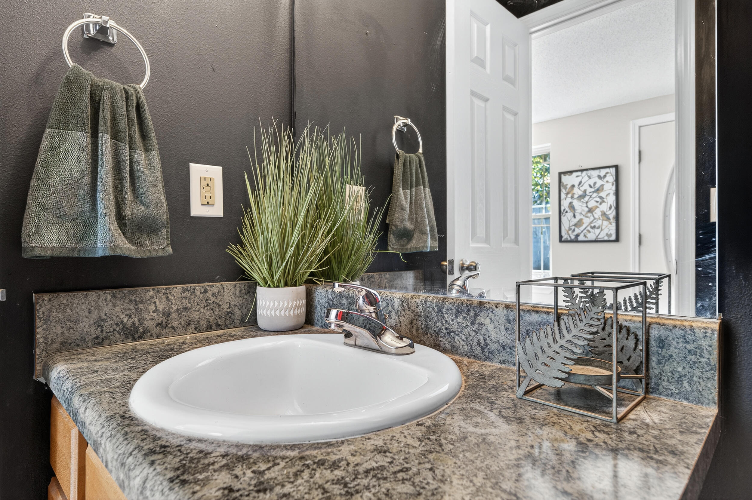 115 Campbell Street Crestview, FL 32536 - Photo 37 of 87 BATH .5