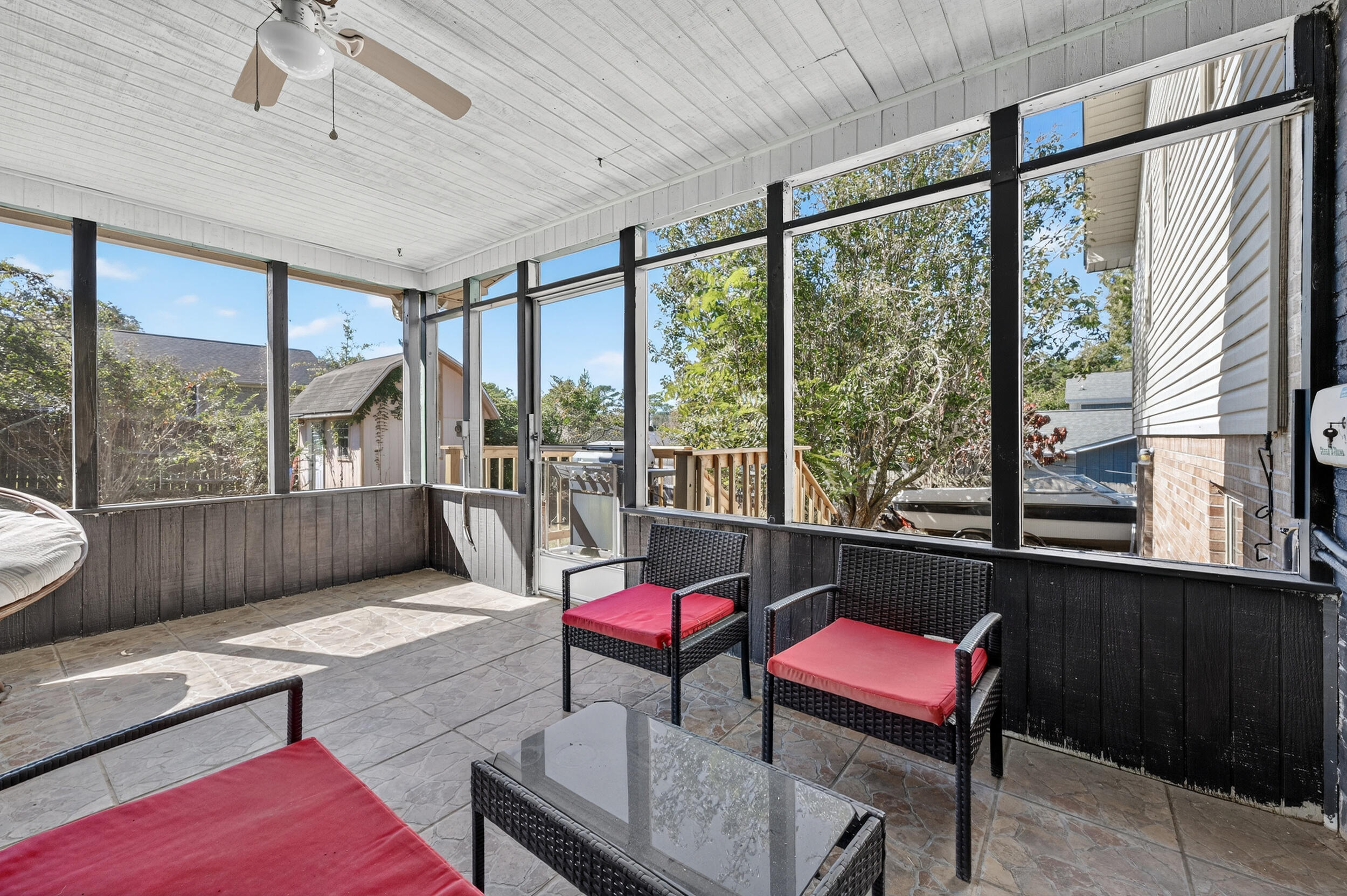 115 Campbell Street Crestview, FL 32536 - Photo 42 of 87 FLORIDA ROOM