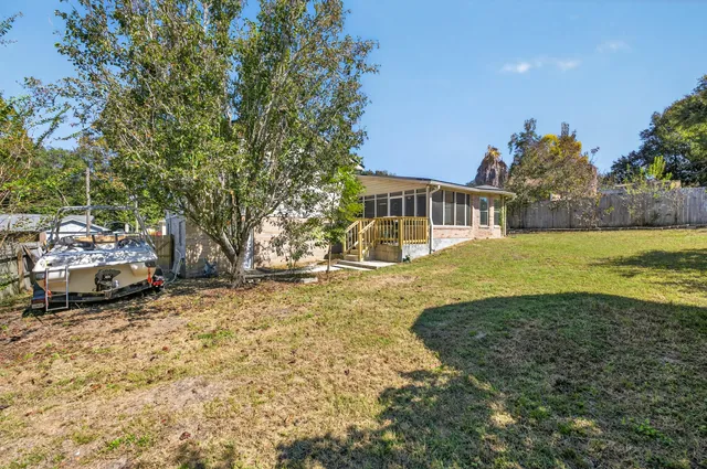 $299,999 | 115 Campbell Street, Crestview, FL 32536