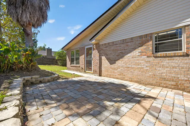 $299,999 | 115 Campbell Street, Crestview, FL 32536