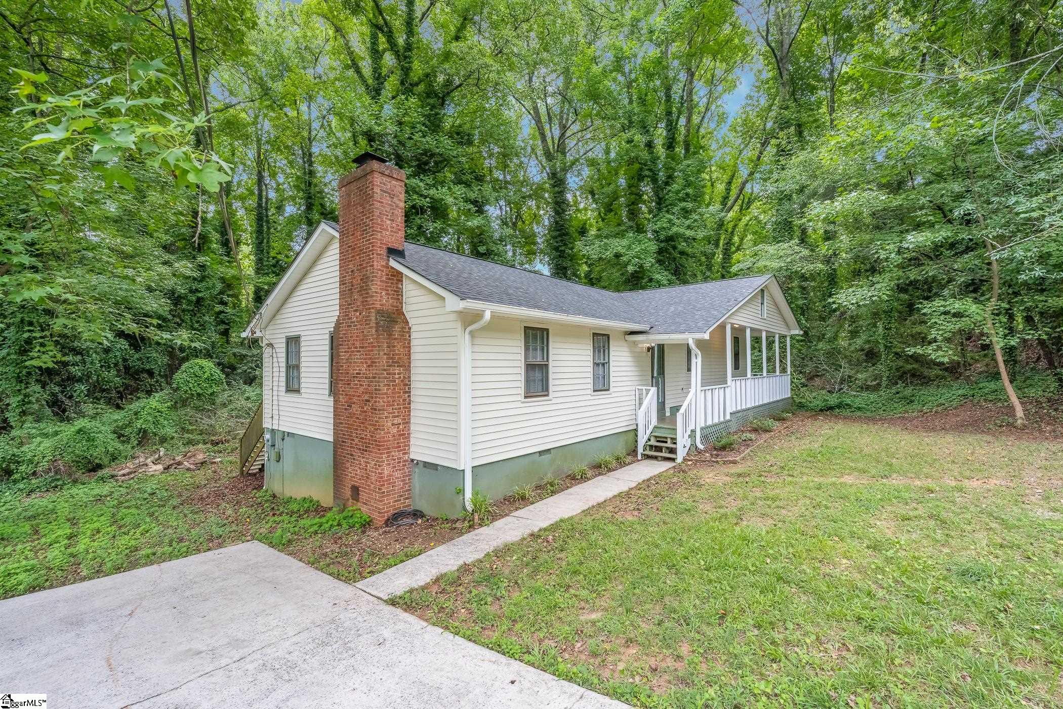 109 Elcon Drive Greer, SC 29650 - Photo 2 of 21