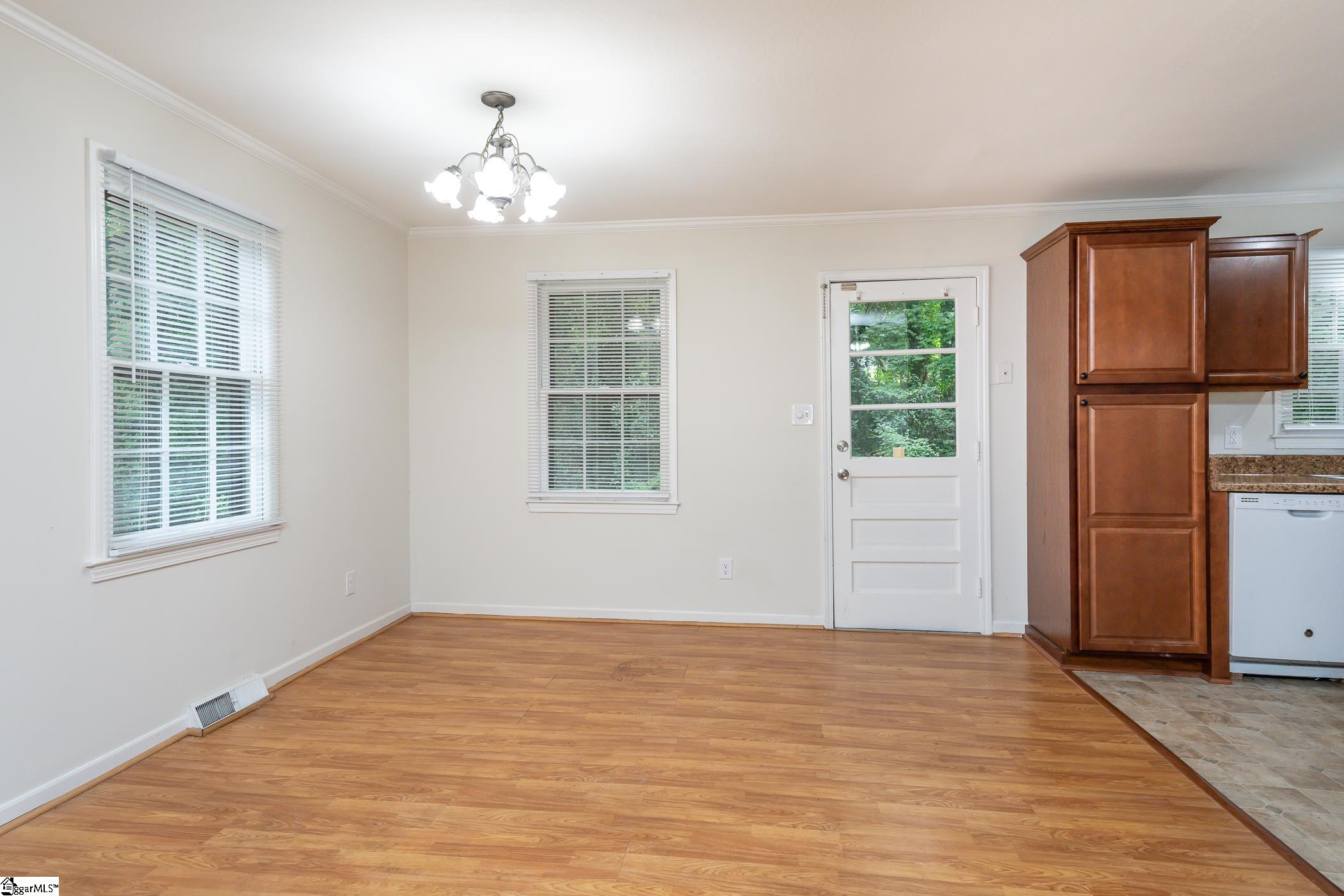 109 Elcon Drive Greer, SC 29650 - Photo 6 of 21