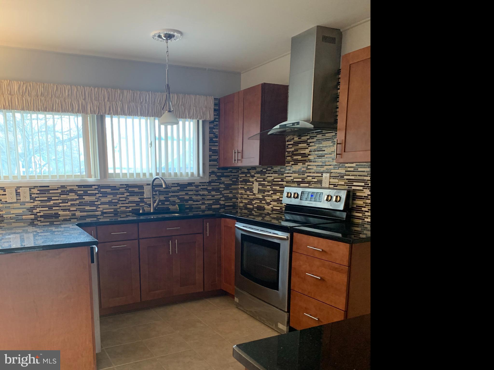 27 Fruitree Road Levittown, PA 19056 - Photo 14 of 62