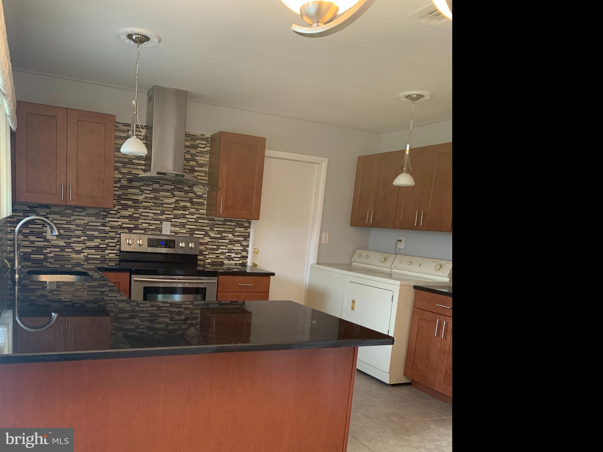 27 Fruitree Road Levittown, PA 19056 - Photo 17 of 62