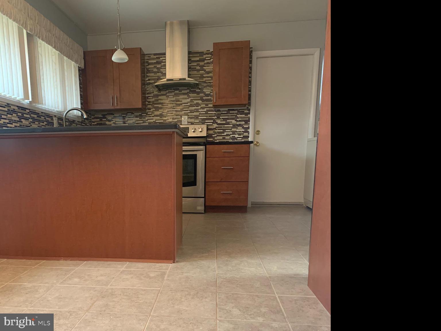 27 Fruitree Road Levittown, PA 19056 - Photo 19 of 62