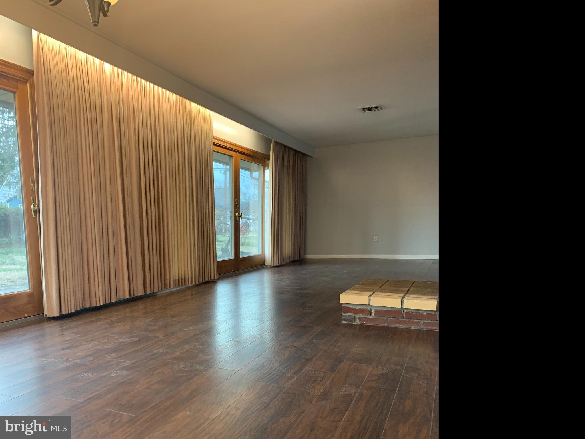 27 Fruitree Road Levittown, PA 19056 - Photo 8 of 62