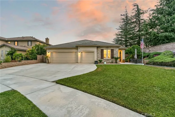 $759,900 | 1830 Colorado Street, Redlands, CA 92374