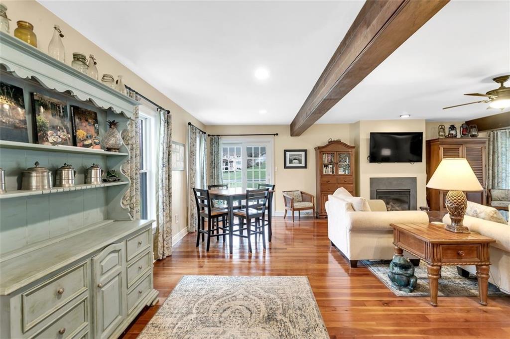 2333 Lesnett Road Pittsburgh, PA 15241 - Photo 6 of 25 a living room with furniture and a wooden floor