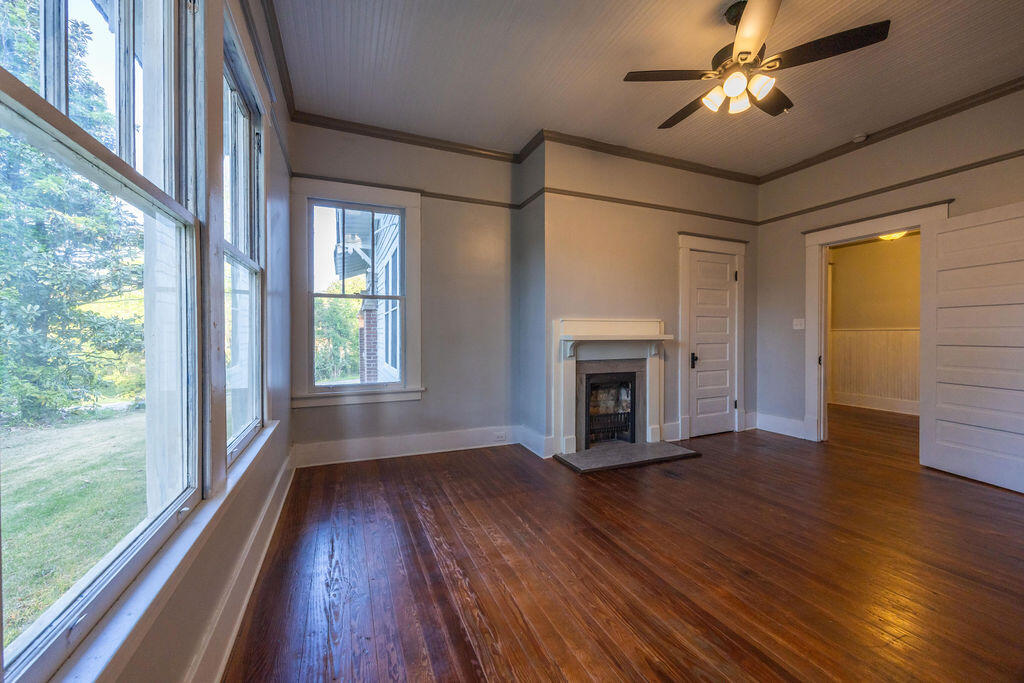 313 Lynch Street Edgefield, SC 29824 - Photo 18 of 48