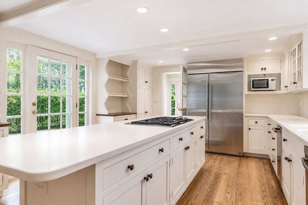 3 Maple Street Sherborn, MA 01770 - Photo 5 of 25