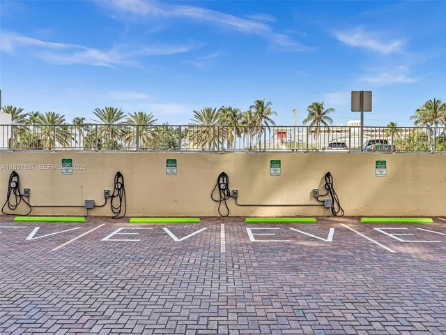 $799,000 | 111 North Pompano Beach Boulevard, Unit 308, Pompano Beach, FL 33062