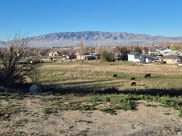 $415,000 | 975 North Nob Hill Avenue, Unit 4, American Fork, UT 84003