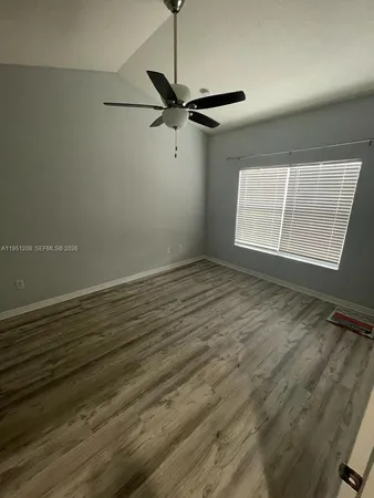 $2,000 | 2334 Grand Central Parkway, Unit 7, Orlando, FL 32839