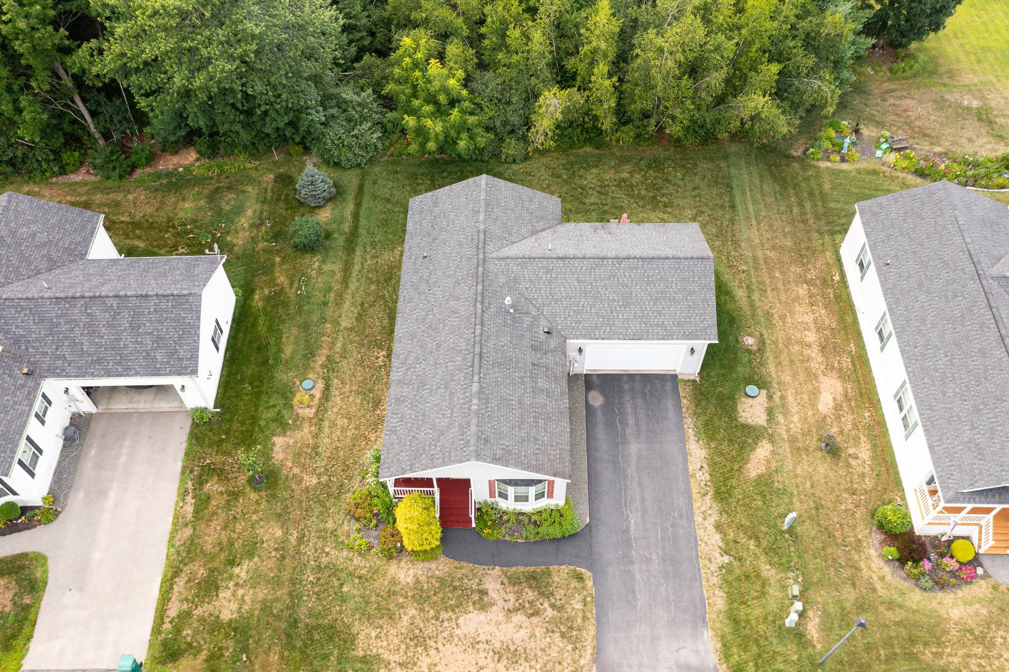 22 Alexandra Lane Rochester, NH 03867 - Photo 4 of 53 Gallery Image 4