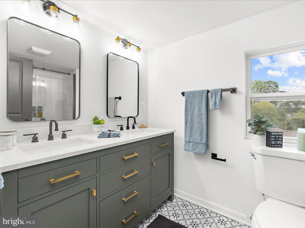 1 Elm Road Riva, MD 21140 - Photo 29 of 45 Private Master Bath