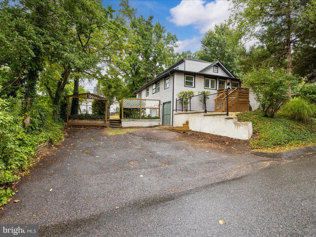1 Elm Road Riva, MD 21140 - Photo 42 of 45 Driveway