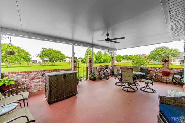 $365,000 | 141 Tyler Christian Drive, Houma, LA 70360