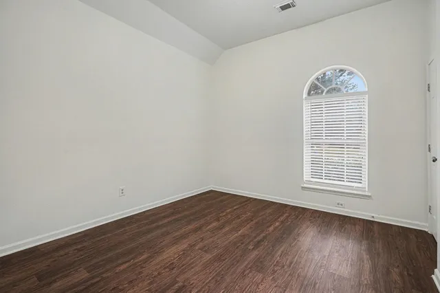 $334,900 | 1601 Oak Pl Court, Pearland, TX 77581