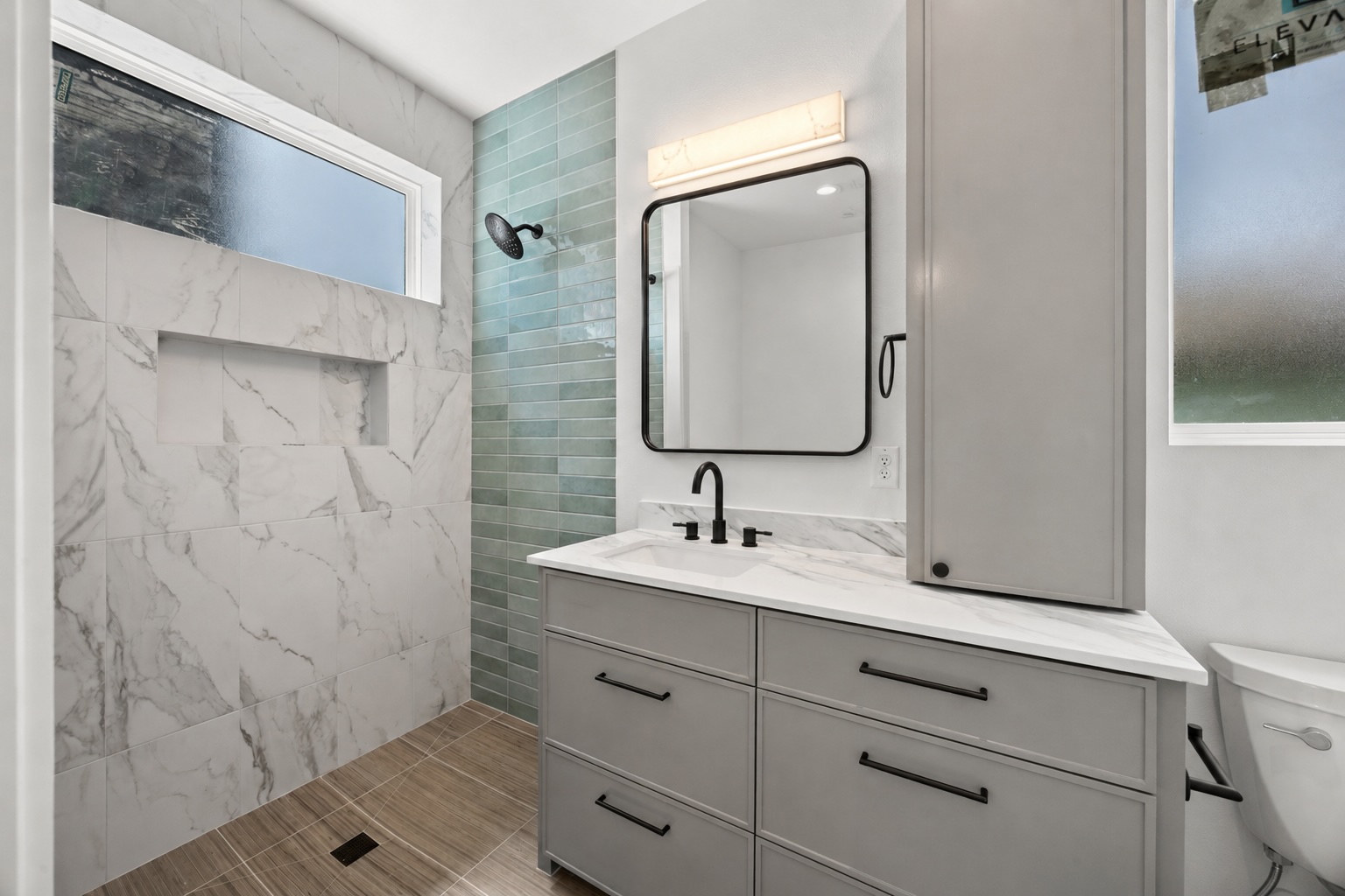 6502 Porter Street, Unit 5 Austin, TX 78741 - Photo 10 of 16 Primary Bathroom