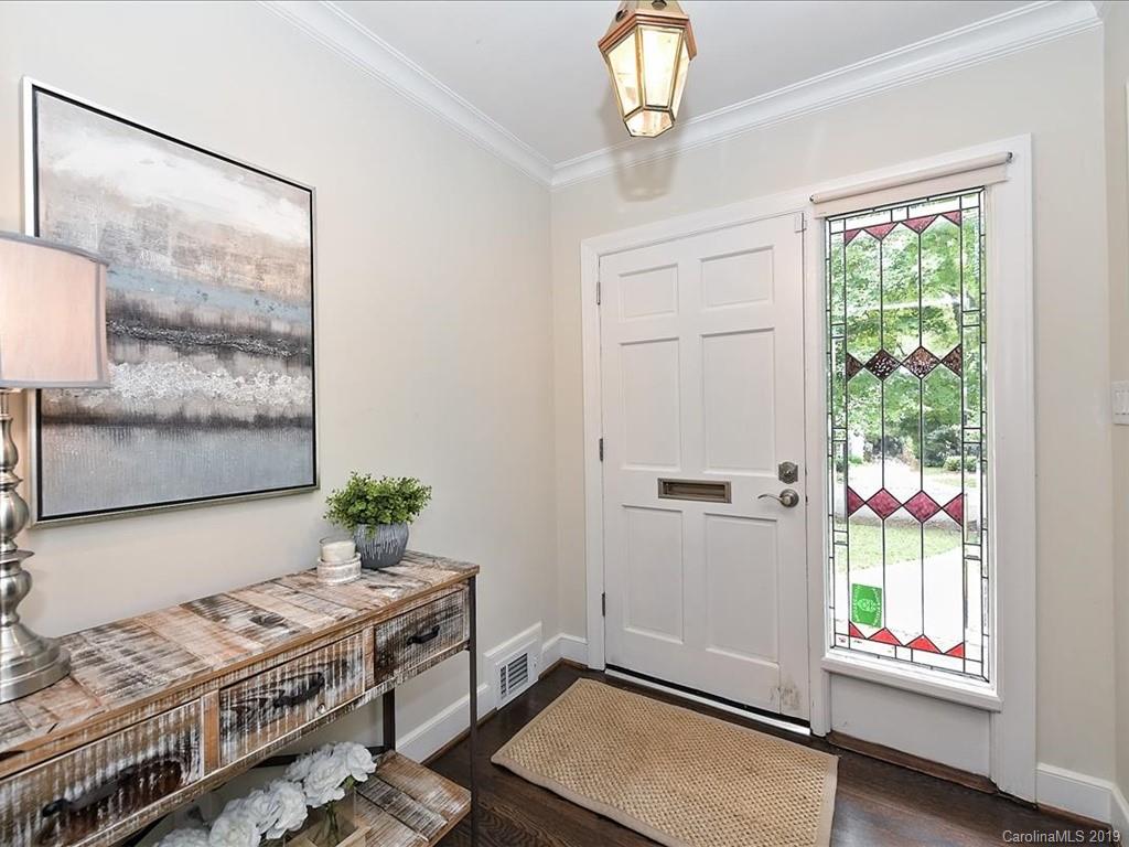 1425 Sterling Road Charlotte, NC 28209 - Photo 4 of 43 Gallery Image 4