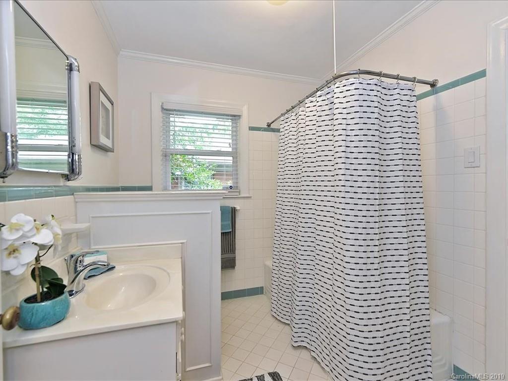 1425 Sterling Road Charlotte, NC 28209 - Photo 32 of 43 Gallery Image 32