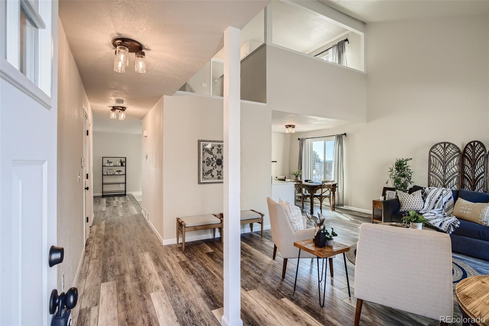 5484 South Cimarron Road Littleton, CO 80123 - Photo 6 of 39