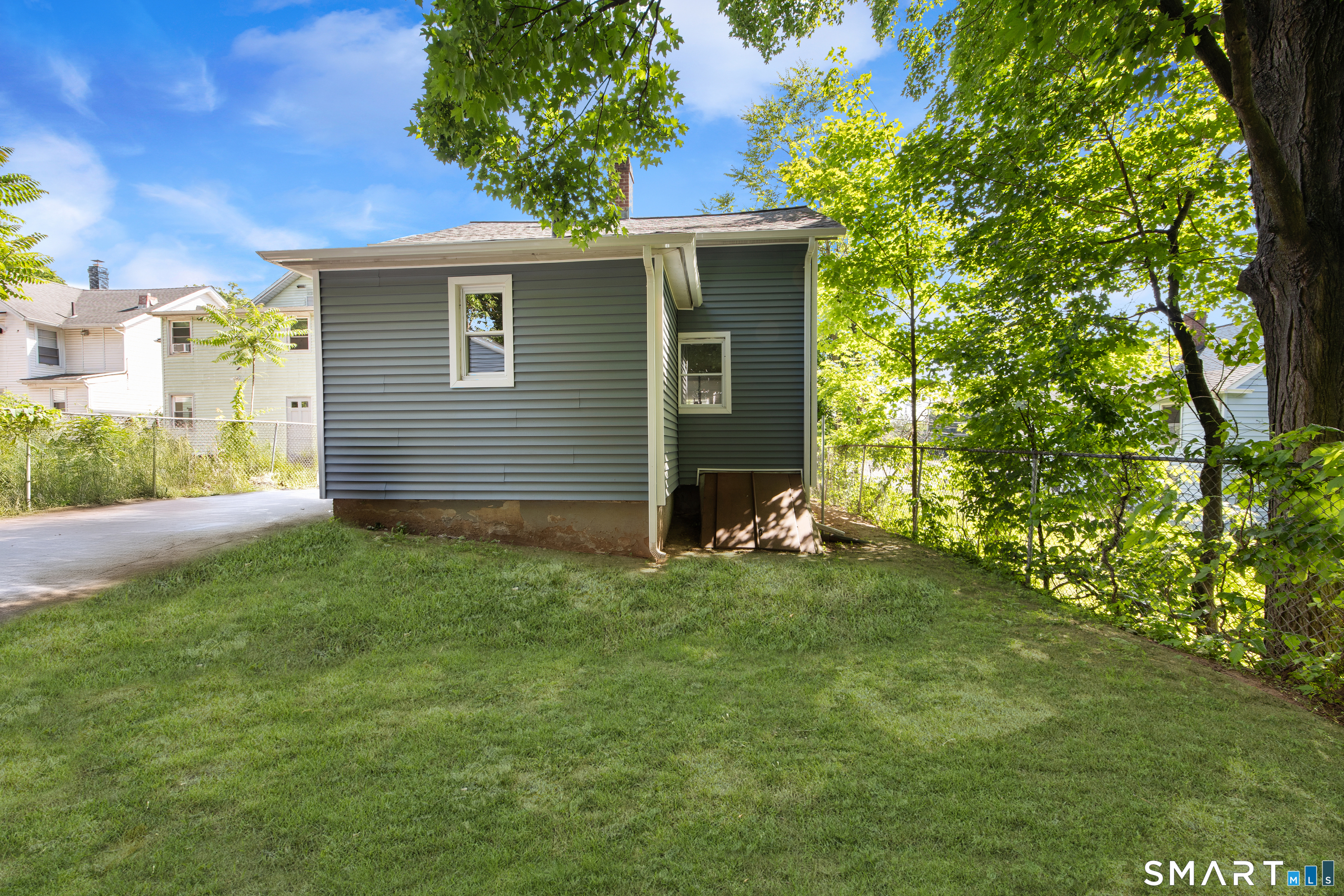 73 Springdale Avenue Meriden, CT 06451 - Photo 24 of 27