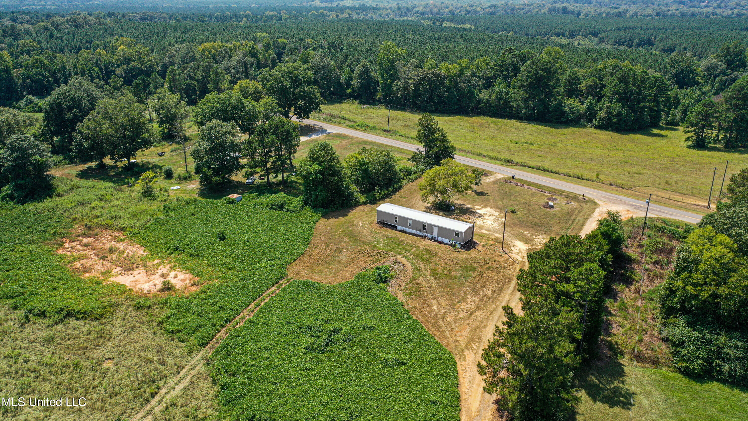 7749 Hickory Little Rock Road Decatur, MS 39327 - Photo 14 of 33 DJI_0976 (1)