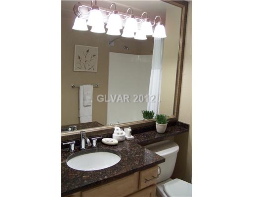 260 East Flamingo Road, Unit 329 Las Vegas, NV 89169 - Photo 8 of 10 Master Bath/Spa.