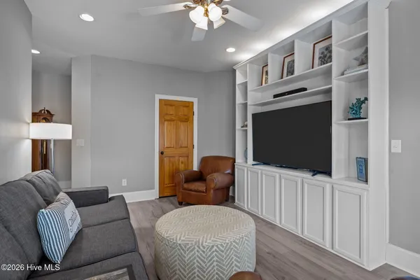 $2,125,000 | 4204 Emerald Drive, Emerald Isle, NC 28594