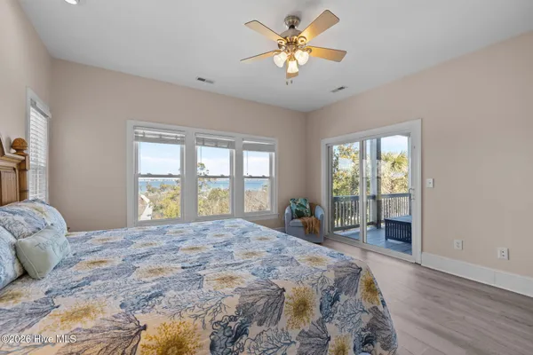 $2,125,000 | 4204 Emerald Drive, Emerald Isle, NC 28594