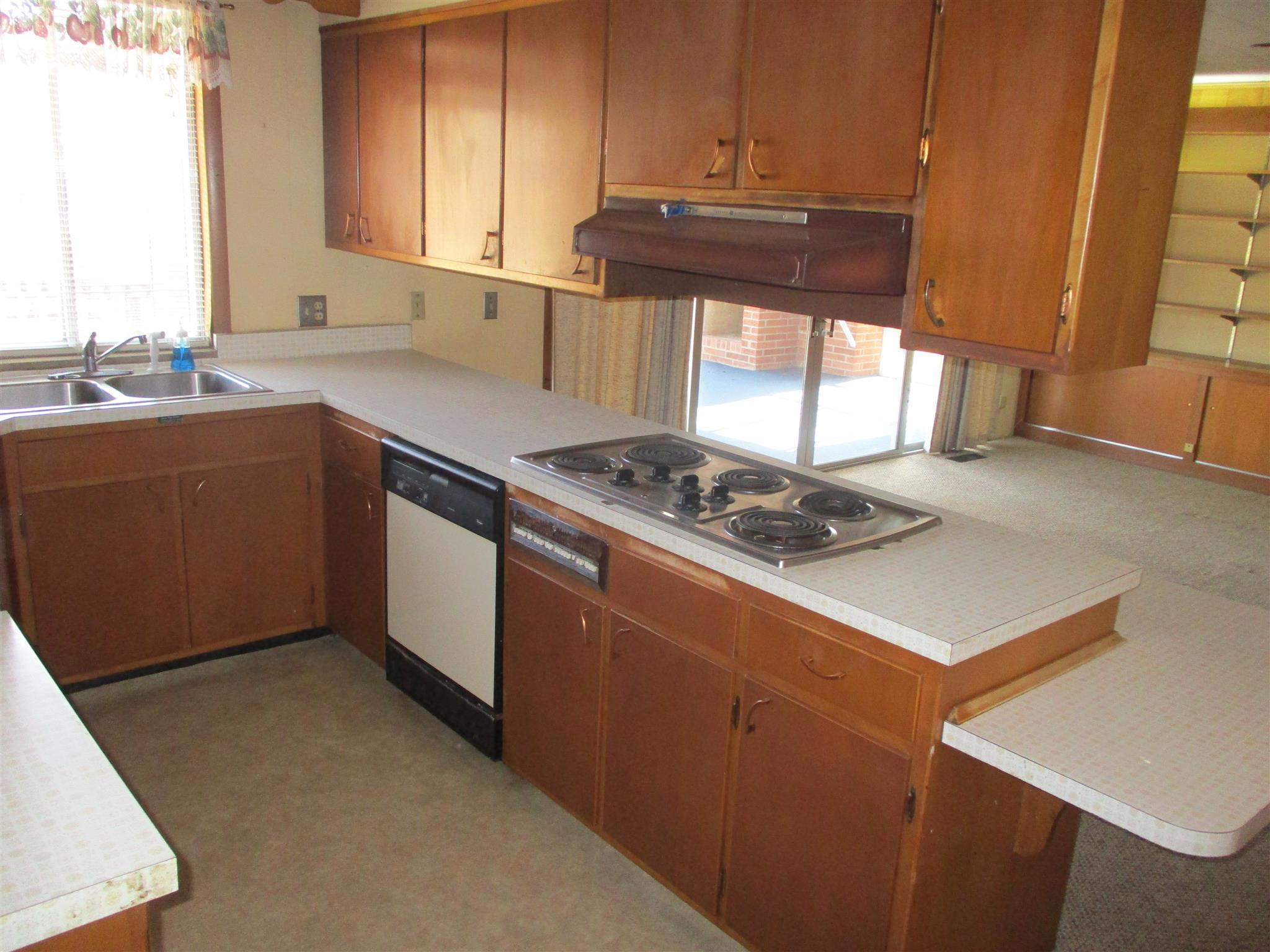 10412 Steel City Road Benton, IL 62812 - Photo 18 of 27 Gallery Image 18