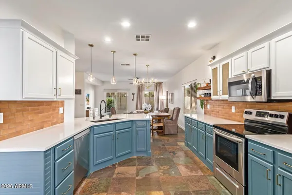 $4,000 | 2096 East Riviera Drive, Chandler, AZ 85249