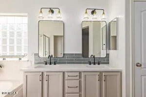 $4,000 | 2096 East Riviera Drive, Chandler, AZ 85249