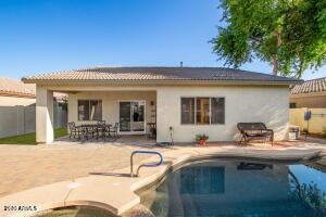 2096 East Riviera Drive Chandler, AZ 85249 - Photo 5 of 26 IMG_2269-1