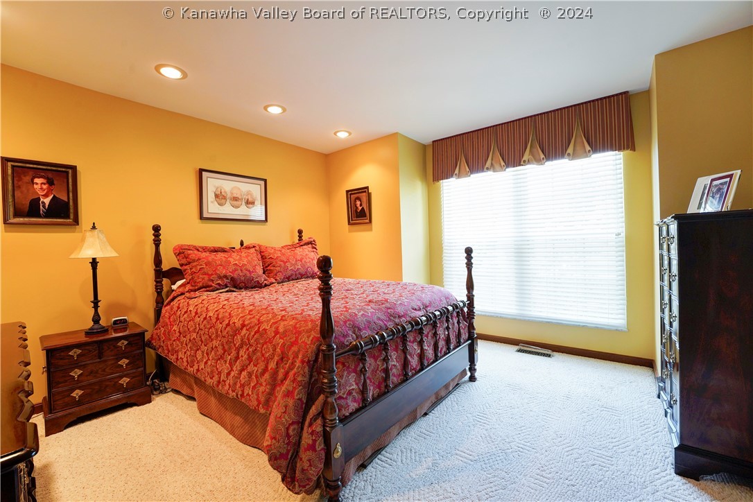 300 Flintlock Road Charleston, WV 25314 - Photo 15 of 30 Gallery Image 15