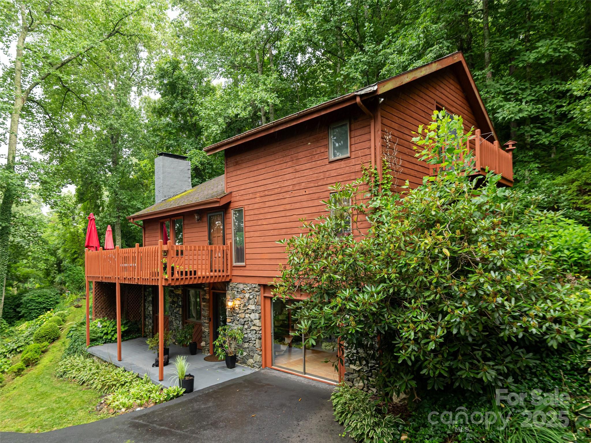 193 Rhododendron Drive Arden, NC 28704 - Photo 2 of 48