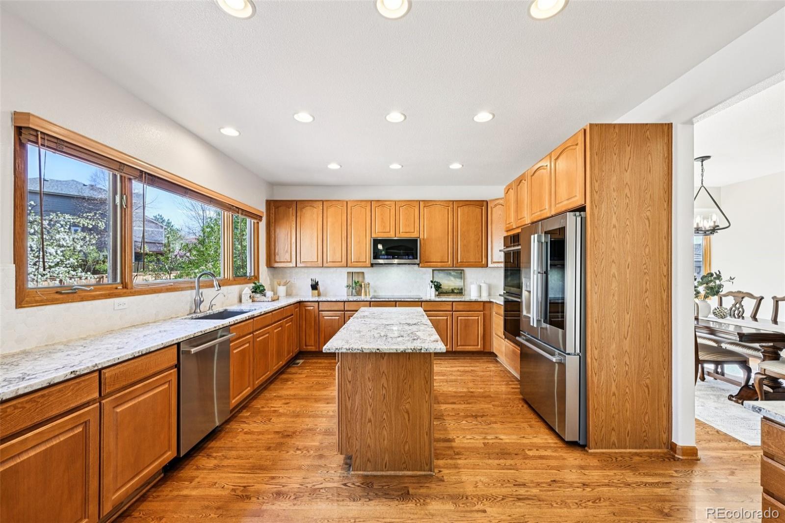 10166 Knoll Circle Highlands Ranch, CO 80130 - Photo 16 of 37