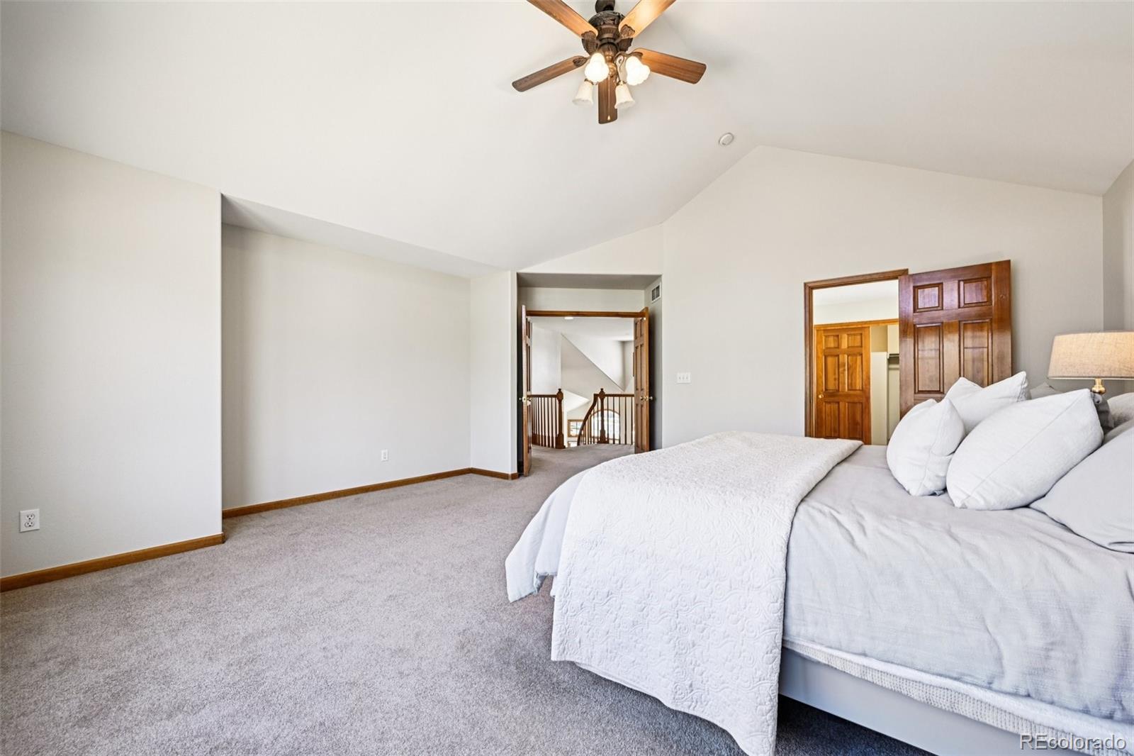 10166 Knoll Circle Highlands Ranch, CO 80130 - Photo 21 of 37