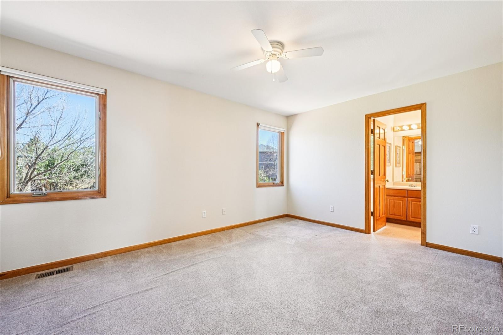 10166 Knoll Circle Highlands Ranch, CO 80130 - Photo 30 of 37