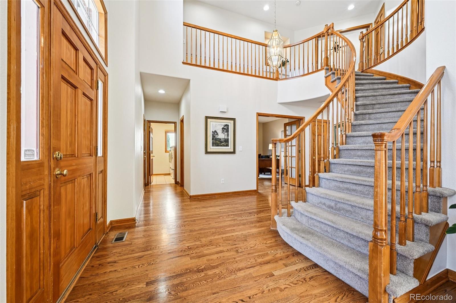 10166 Knoll Circle Highlands Ranch, CO 80130 - Photo 8 of 37