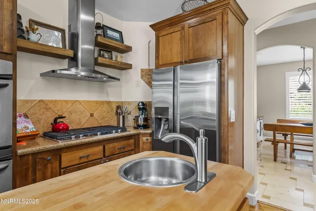 a spacious bathroom with a double vanity sink mirror double and bathtub