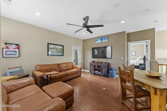 a view of an house with backyard and entertaining space