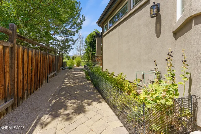 $1,275,000 | 2880 Friar Rock Court, Sparks, NV 89436