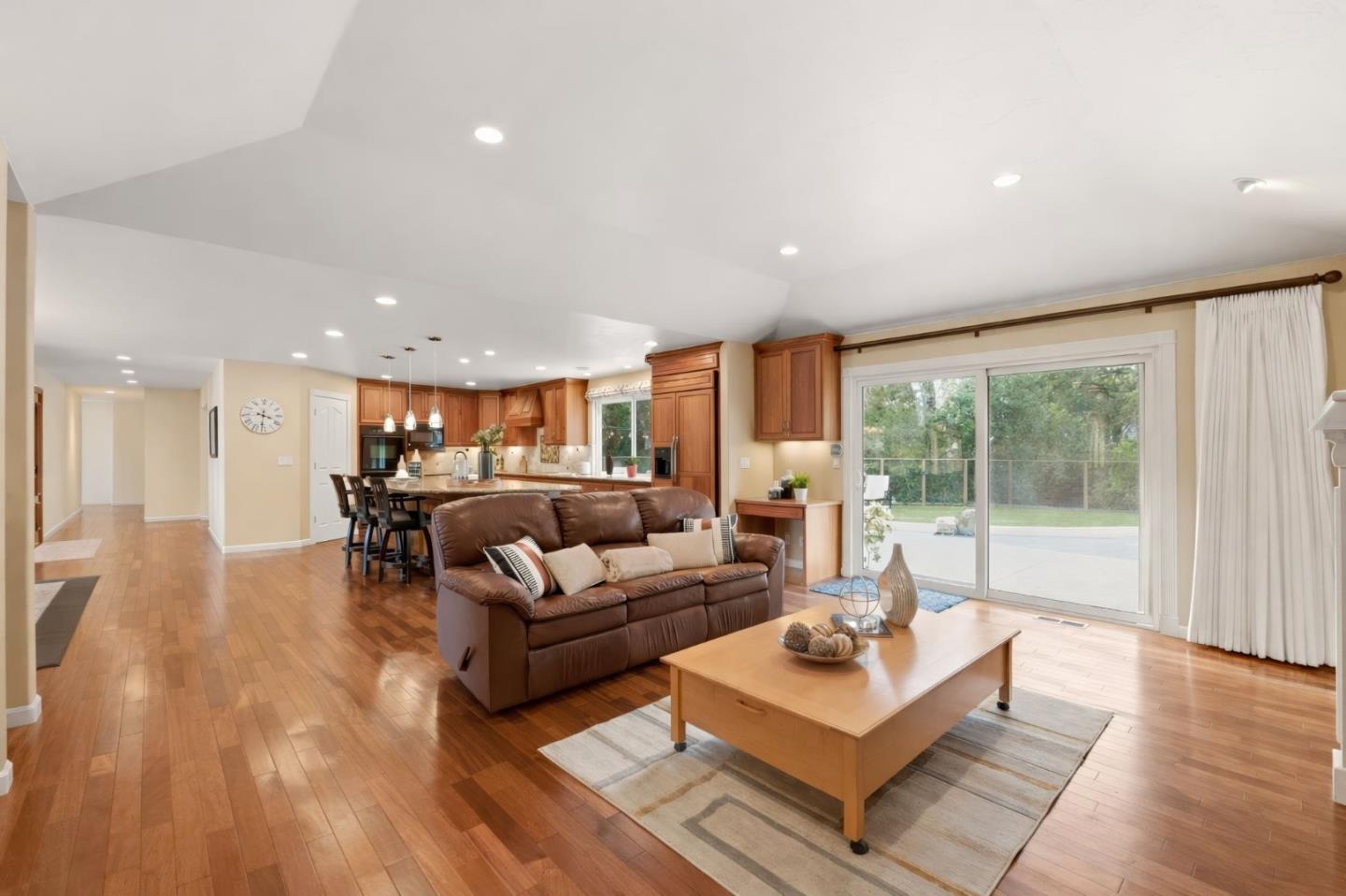 13243 Via Ranchero Drive Saratoga, CA 95070 - Photo 25 of 92